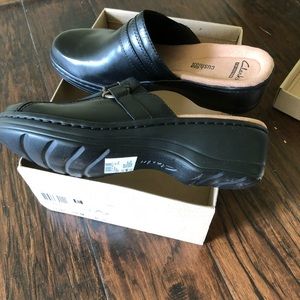 Clarks clogs